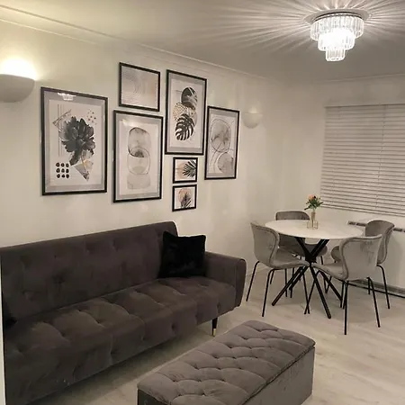 Stylish 1 Bedroom Close To Tooting Bec Station London Exterior photo