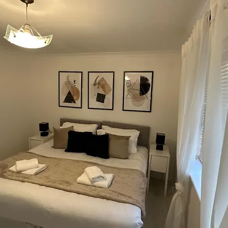 Stylish 1 Bedroom Close To Tooting Bec Station London Exterior photo